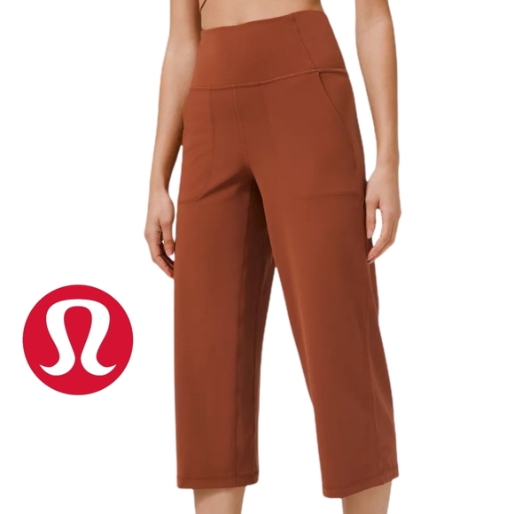 [NEW] Lululemon Align Wide Leg Crop 23" Leggings - Picture 7 of 14